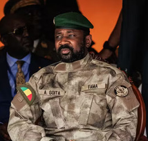 Mali : la junte dissout les partis politiques et suspend la chaîne TV5 Monde Mali : la junte dissout les partis politiques et suspend la chaîne TV5 Monde