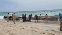 Nouadhibou : 121 migrants clandestins interceptés à bord d’une embarcation par les garde-côtes mauritaniens Nouadhibou : 121 migrants clandestins interceptés à bord d’une embarcation par les garde-côtes mauritaniens
