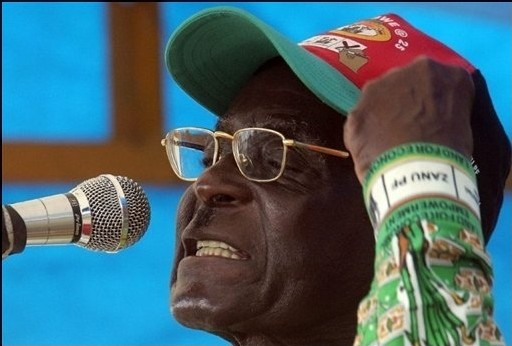 Robert Mugabe lors d'un meeting, le 22 mars à Harare Robert Mugabe lors d'un meeting, le 22 mars à Harare