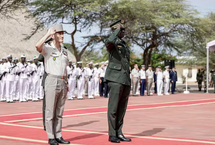 Les militaires français quittent le Sénégal, sans que Dakar rompe avec Paris Les militaires français quittent le Sénégal, sans que Dakar rompe avec Paris