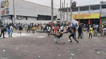 Angola : plusieurs commerces mauritaniens vandalisés lors des violentes manifestations que connait le pays Angola : plusieurs commerces mauritaniens vandalisés lors des violentes manifestations que connait le pays