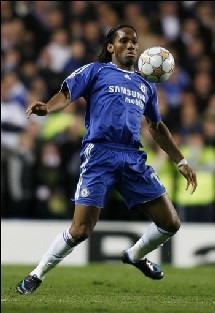 L'Ivoirien Didier Drogba, joueur de Chelsea, le 8 avril 2008 à Londres L'Ivoirien Didier Drogba, joueur de Chelsea, le 8 avril 2008 à Londres
