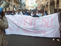 Plus de 500 Mauritaniens au Parvis des droits de l'Homme à Paris Plus de 500 Mauritaniens au Parvis des droits de l'Homme à Paris