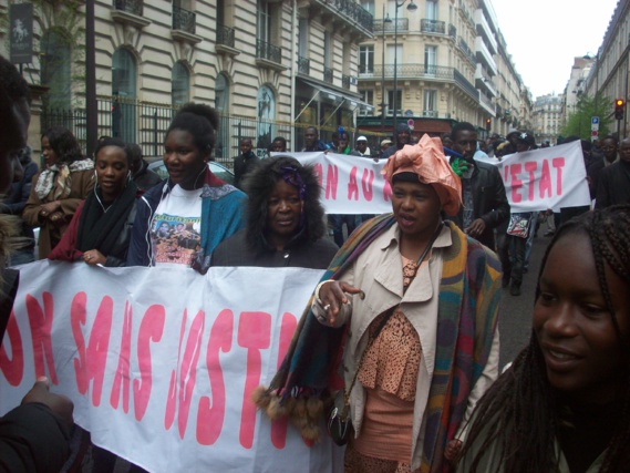 Nous n'avons pas oublié les massacres et déportations des noirs mauritaniens au Sénégal et au Mali d'avril 1989 (reportage photos de la manif de 2019 à Paris).)