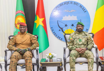 Au Burkina Faso, plus de 1 800 civils tués depuis 2023 par l’armée burkinabée, ses supplétifs et des djihadistes, selon HRW Au Burkina Faso, plus de 1 800 civils tués depuis 2023 par l’armée burkinabée, ses supplétifs et des djihadistes, selon HRW
