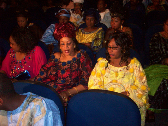 MERCI A VOUS TOUS ET TOUTES POUR VOTRE CHALEUREUSE PRÉSENCE MERCI A VOUS TOUS ET TOUTES POUR VOTRE CHALEUREUSE PRÉSENCE