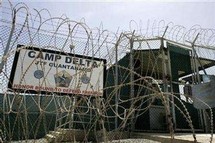 Un Mauritanien détenu à Guantanamo s’est entretenu au téléphone avec sa famille Un Mauritanien détenu à Guantanamo s’est entretenu au téléphone avec sa famille