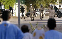 La police disperse un regroupement de militants RFD La police disperse un regroupement de militants RFD