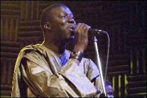 Fallou Dieng : la deuxième vague m'balax. Ce soir au Festival. Fallou Dieng : la deuxième vague m'balax. Ce soir au Festival.