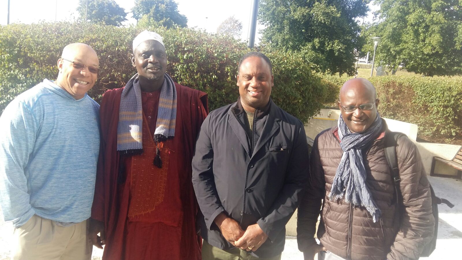 Le président et le porte-parole de l'AVOMM ont rencontré la délégation américaine des militants des Droits de l'Homme expulsée de  Mauritanie Le président et le porte-parole de l'AVOMM ont rencontré la délégation américaine des militants des Droits de l'Homme expulsée de  Mauritanie