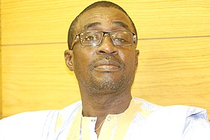 Loupe. Mauritanie : que "cachent tous ces « changements" ? Loupe. Mauritanie : que "cachent tous ces « changements" ?