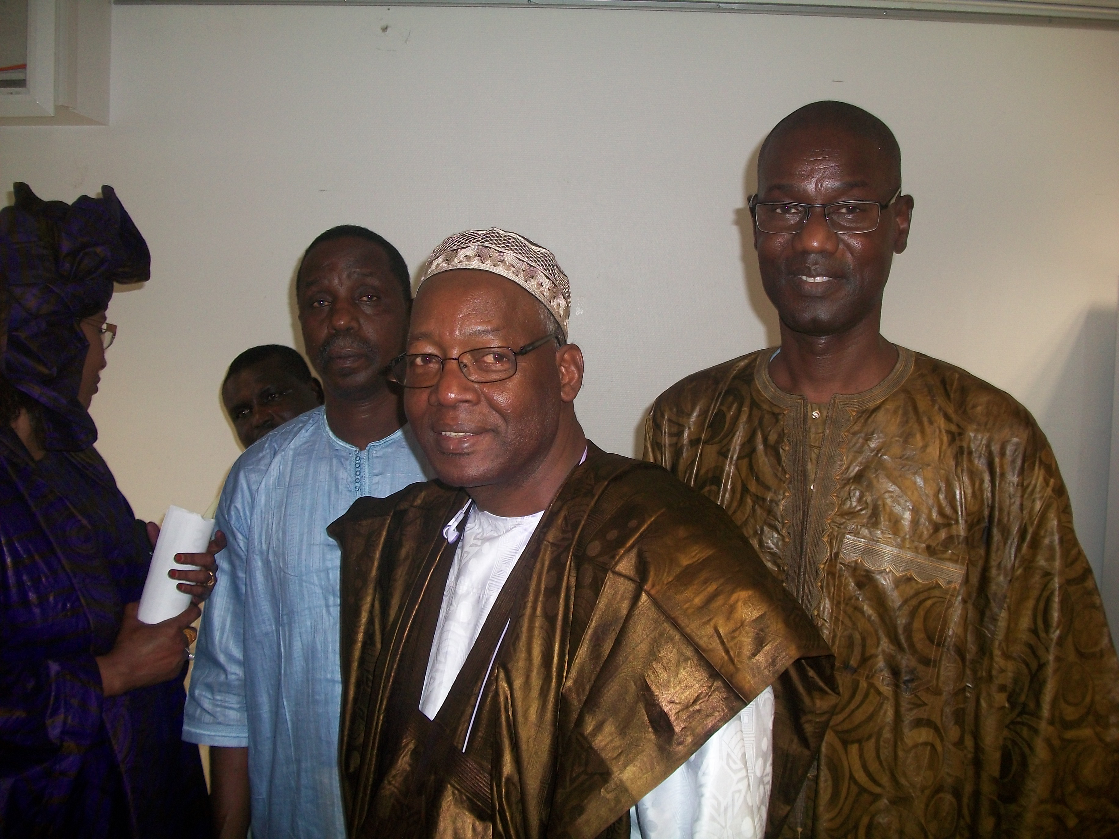 Mantes-La Jolie, samedi 14 juin 2014 : Appel à soutenir la candidature de Monsieur Ibrahima Moctar SARR   Mantes-La Jolie, samedi 14 juin 2014 : Appel à soutenir la candidature de Monsieur Ibrahima Moctar SARR