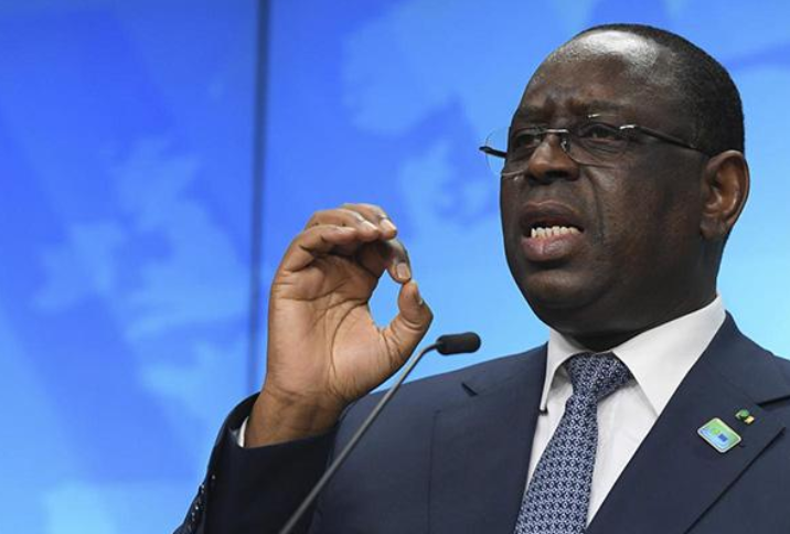 MACKY SALL FAIT DES VAGUES