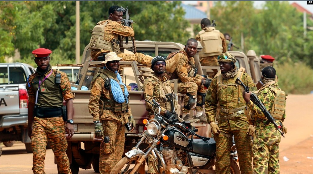 Quatre fonctionnaires Français arrêtés à Ouagadougou