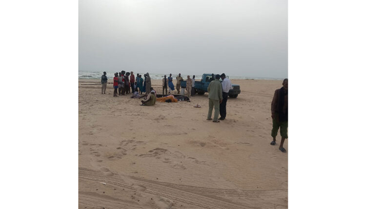Les garde-côtes mauritaniens repêchent les corps de 89 migrants clandestins près de N’Diago