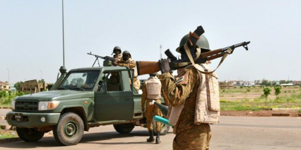 Burkina : Kosyam et Naaba-Koom II aux mains de l’armée, Diendéré réfugié « dans un endroit sûr »
