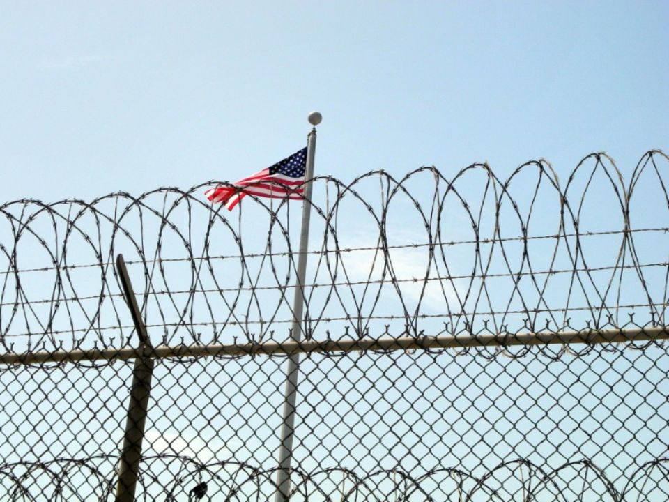 Un Mauritanien qui était détenu à Guantanamo libéré et ramené dans son pays Un Mauritanien qui était détenu à Guantanamo libéré et ramené dans son pays