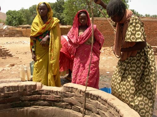 Améliorer la santé reproductive et l'éducation pour les filles et les femmes au Sahel