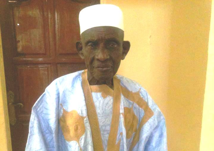 Grand rassemblement à l’Arène de Sebkha pour rendre hommage au doyen Ball Amadou Tidiane de Radio Mauritanie [Photos]