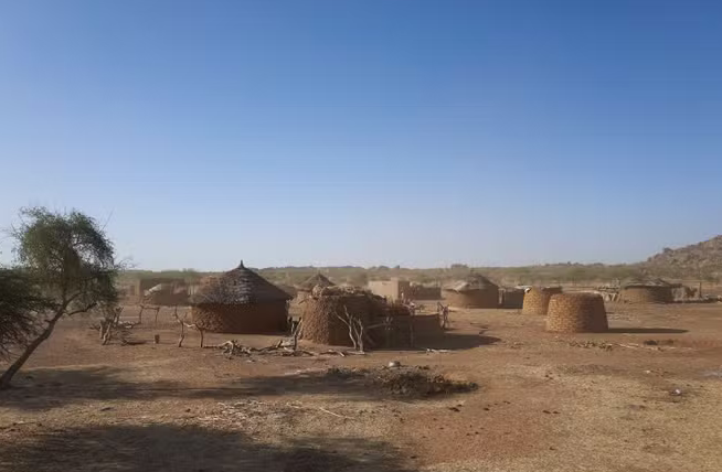 Au Burkina Faso, les Peuls face au poison de la vengeance : « Enfants, femmes, vieillards… Tout le monde y passe »