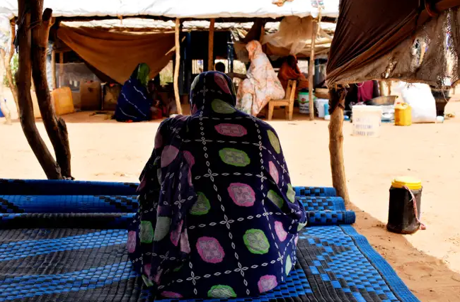 « Tout ce qui est inhumain, Wagner ose le faire » : des réfugiées maliennes témoignent de viols répétés des mercenaires russes