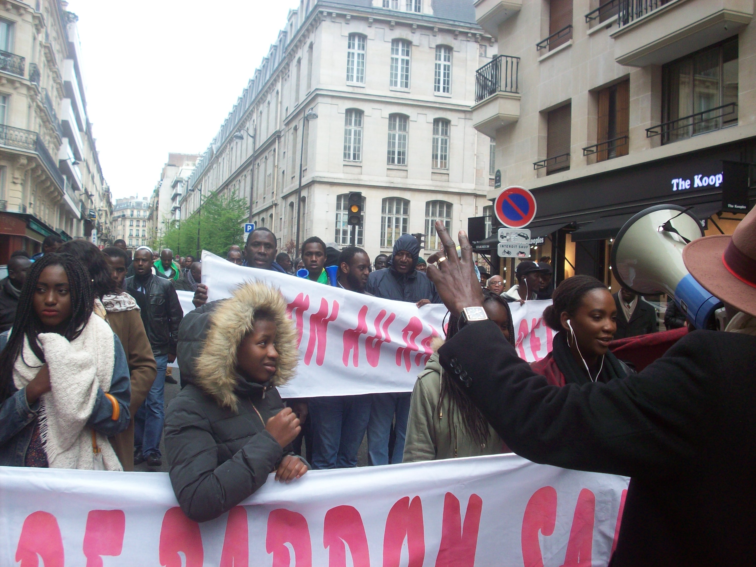 Nous n'avons pas oublié les massacres et déportations des noirs mauritaniens au Sénégal et au Mali d'avril 1989 (reportage photos de la manif de 2019 à Paris).)