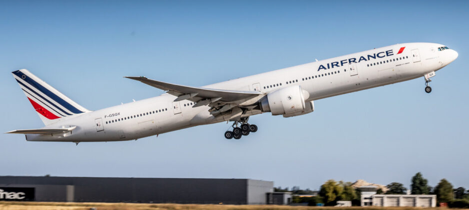 Parti de Dakar, un vol Air France à destination de Paris émet un signal d’urgence et atterrit en Mauritanie