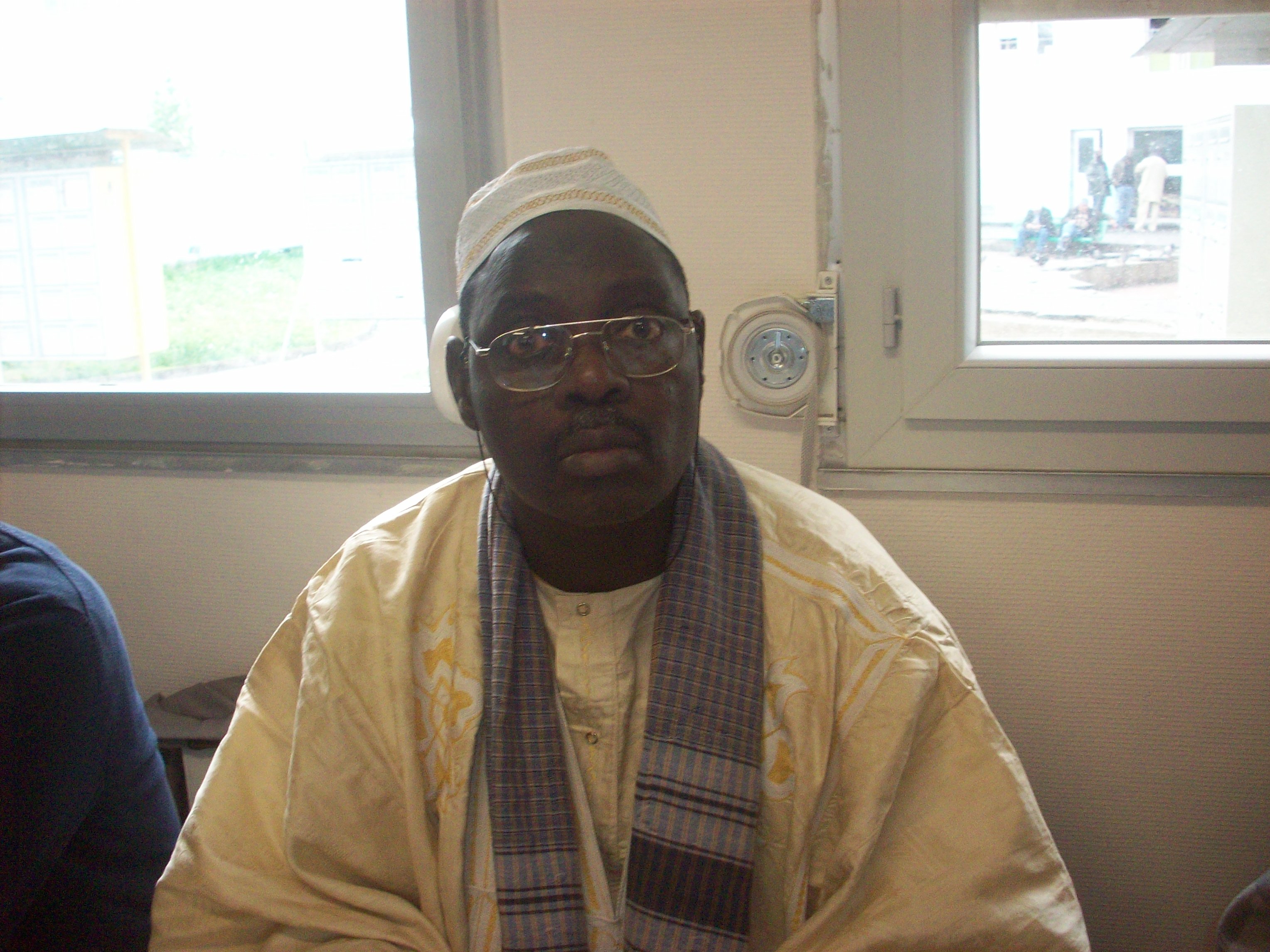 Votre émission Kaalnden Goonga sur la radio Jowol reçoit ce dimanche 22 mai 2016 Amadou Birame Bathily, Président de l'AVOMM. Votre émission Kaalnden Goonga sur la radio Jowol reçoit ce dimanche 22 mai 2016 Amadou Birame Bathily, Président de l'AVOMM.