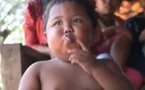 [ Nouvelle VIDEO ] Bébé fumeur 
