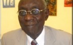 Cheikh Hamidou Kane appelle les intellectuels africains à s’intéresser davantage à leurs langues nationales.