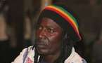 Crise post-électorale: Alpha Blondy pleure.."Je vous en supplie, ne la faites pas, cette guerre."
