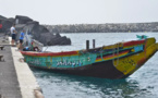 Un canot avec à son bord 280 migrants, parti du Sénégal, débarque aux Canaries
