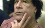 Kadhafi dénonce les 'traîtres et réactionnaires'