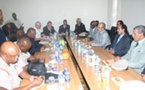 Réunion des délégations mauritanienne et sud-africaine en présence des ministres de la défense des deux pays