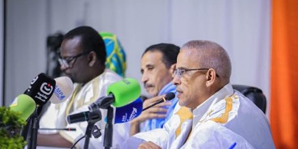 Une coalition d’opposition dénonce l’arrestation de Ould Ghadda et exige sa libération immédiate