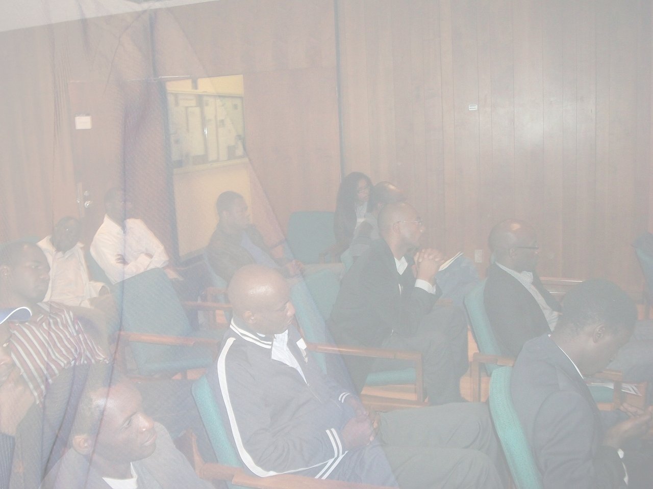 Facultédroitconf 046.jpg Facultédroitconf 046.jpg